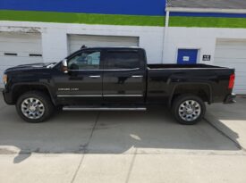 2017 GMC Sierra 2500HD Crew Cab Denali