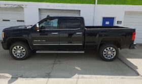 2017 GMC Sierra 2500HD Crew Cab Denali