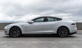 2015 Tesla Model S P90DL